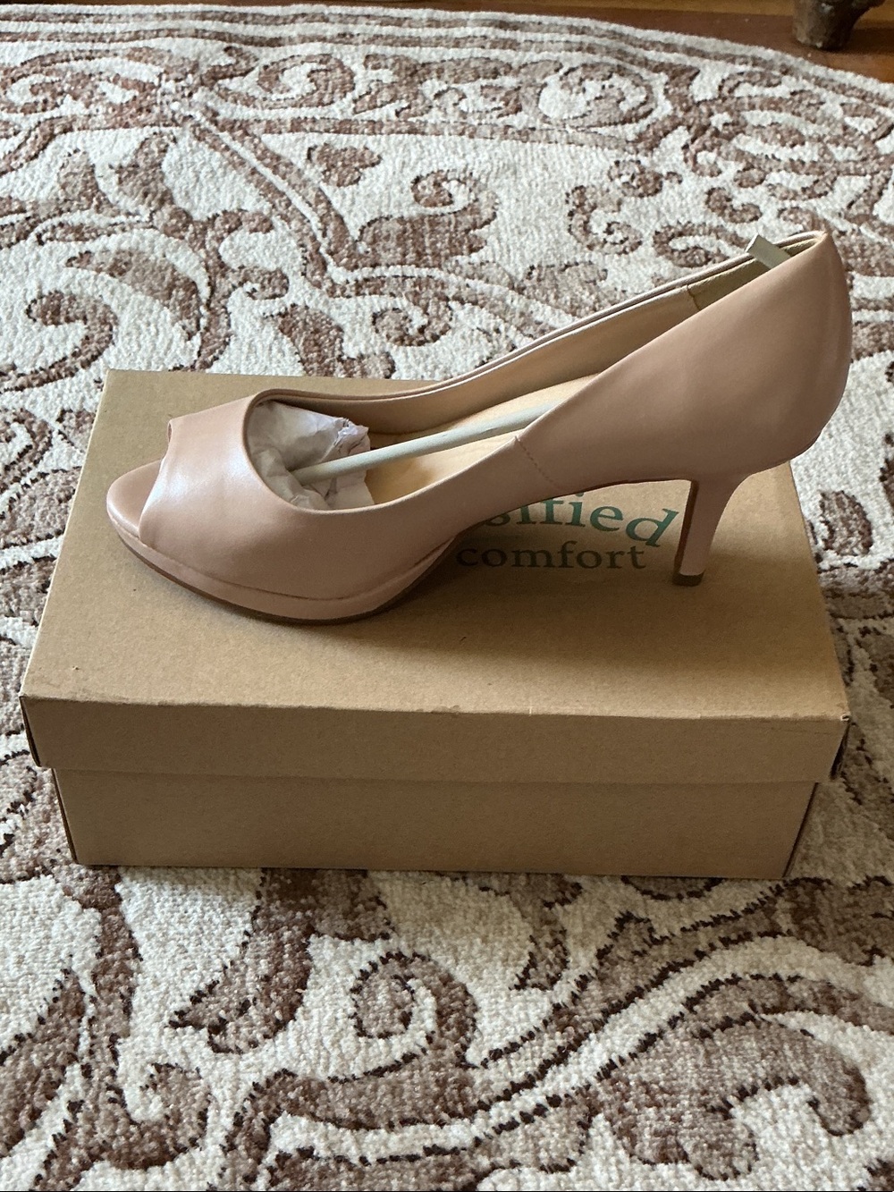 Cityclassified tan Peep-Toe Heels